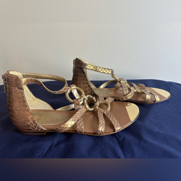 Isola Gold and Tan Leather Sandals Size 8 resort wear vacation summer - Picture 5 of 7